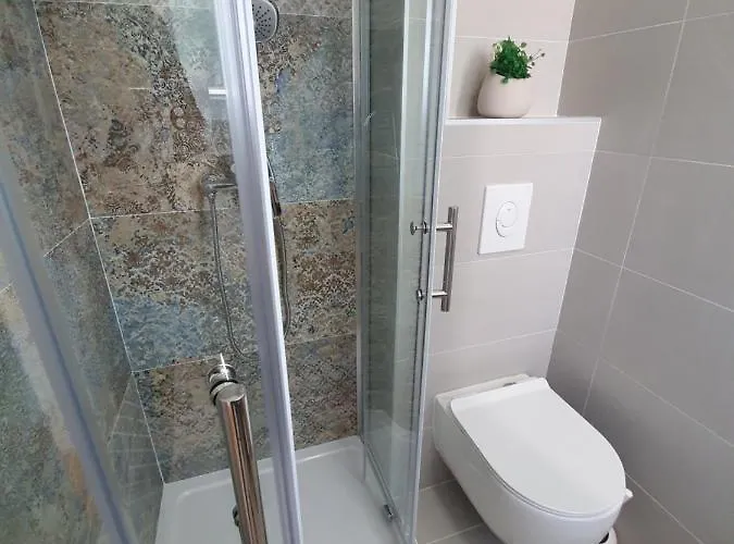 Leona 4*, Kantrida Apartman *