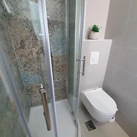 Leona 4*, Kantrida Apartment *